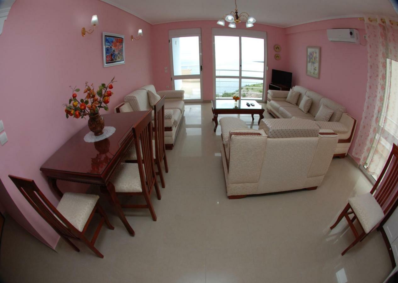 סרנדה Erti'S Apartments מראה חיצוני תמונה