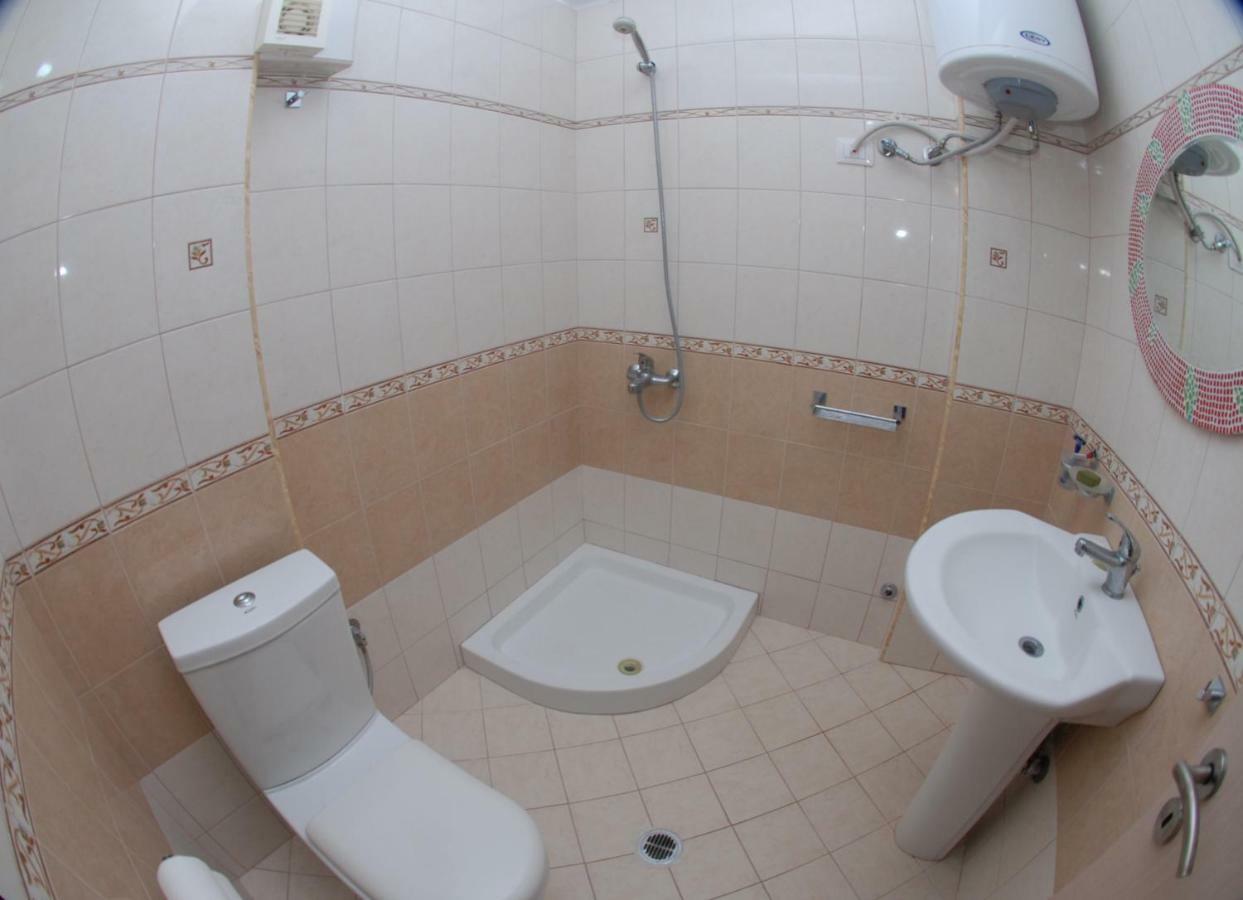 סרנדה Erti'S Apartments מראה חיצוני תמונה