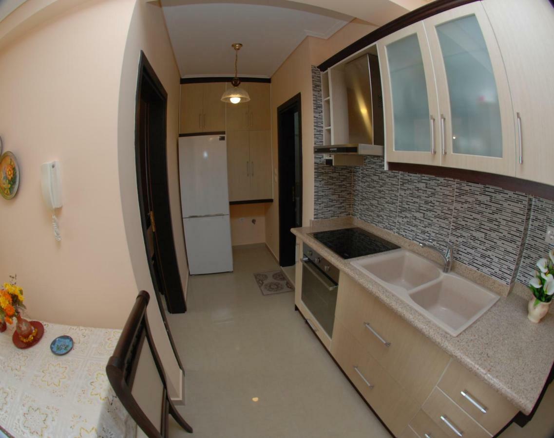 סרנדה Erti'S Apartments מראה חיצוני תמונה
