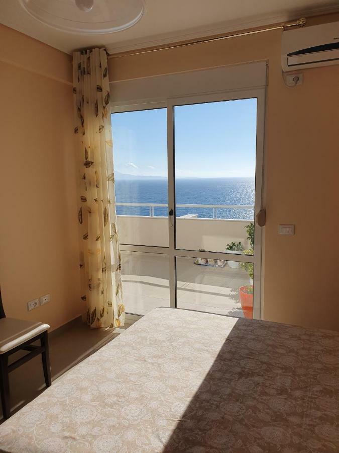 סרנדה Erti'S Apartments מראה חיצוני תמונה
